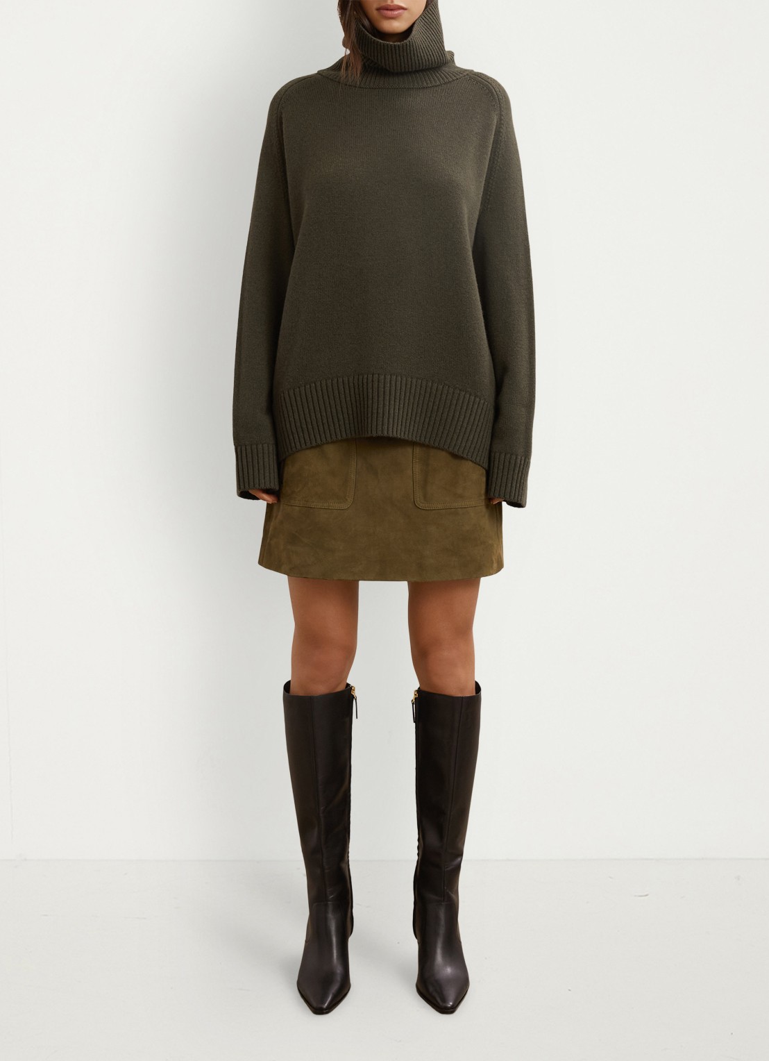 Reiss Brooklyn fijngebreide trui in wolblend - voorkant 2 khaki