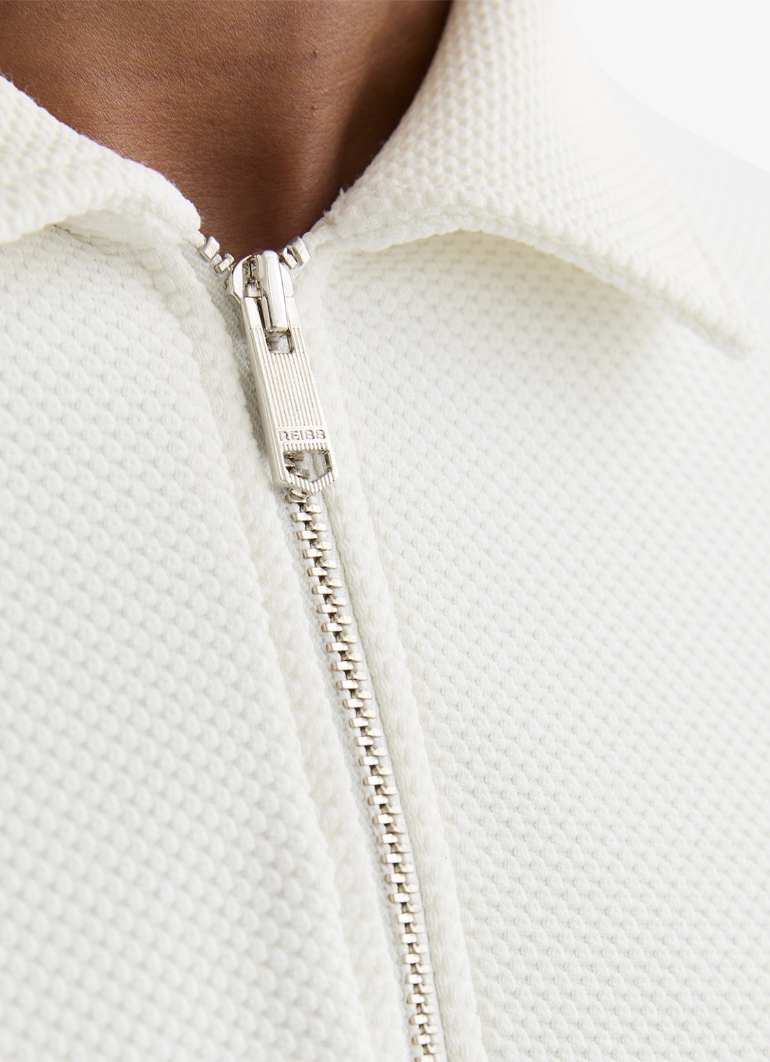 Reiss Bruno polo met halve rits - detail 6 wit