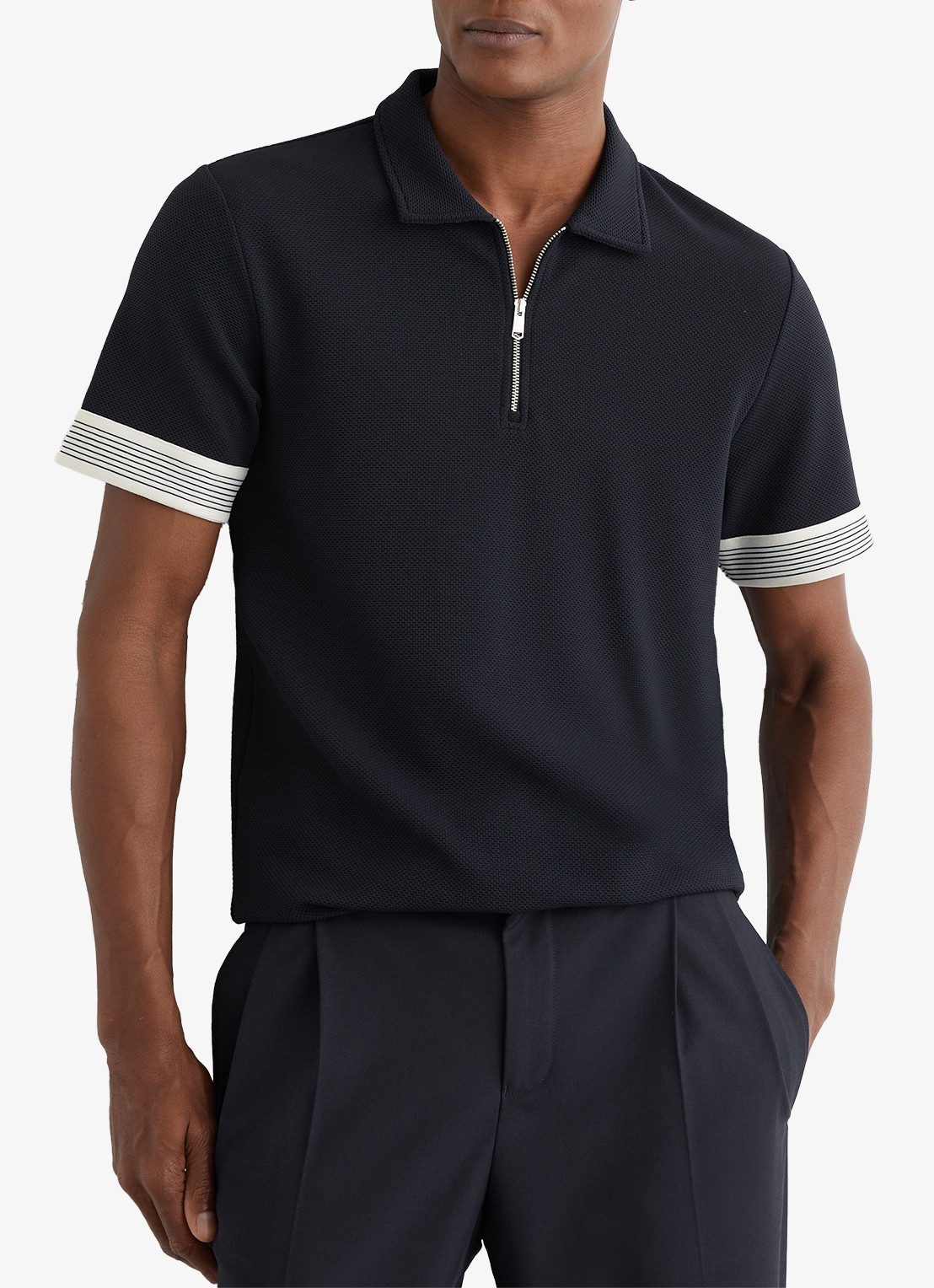 Reiss Bruno polo met halve rits - detail 4 donkerblauw