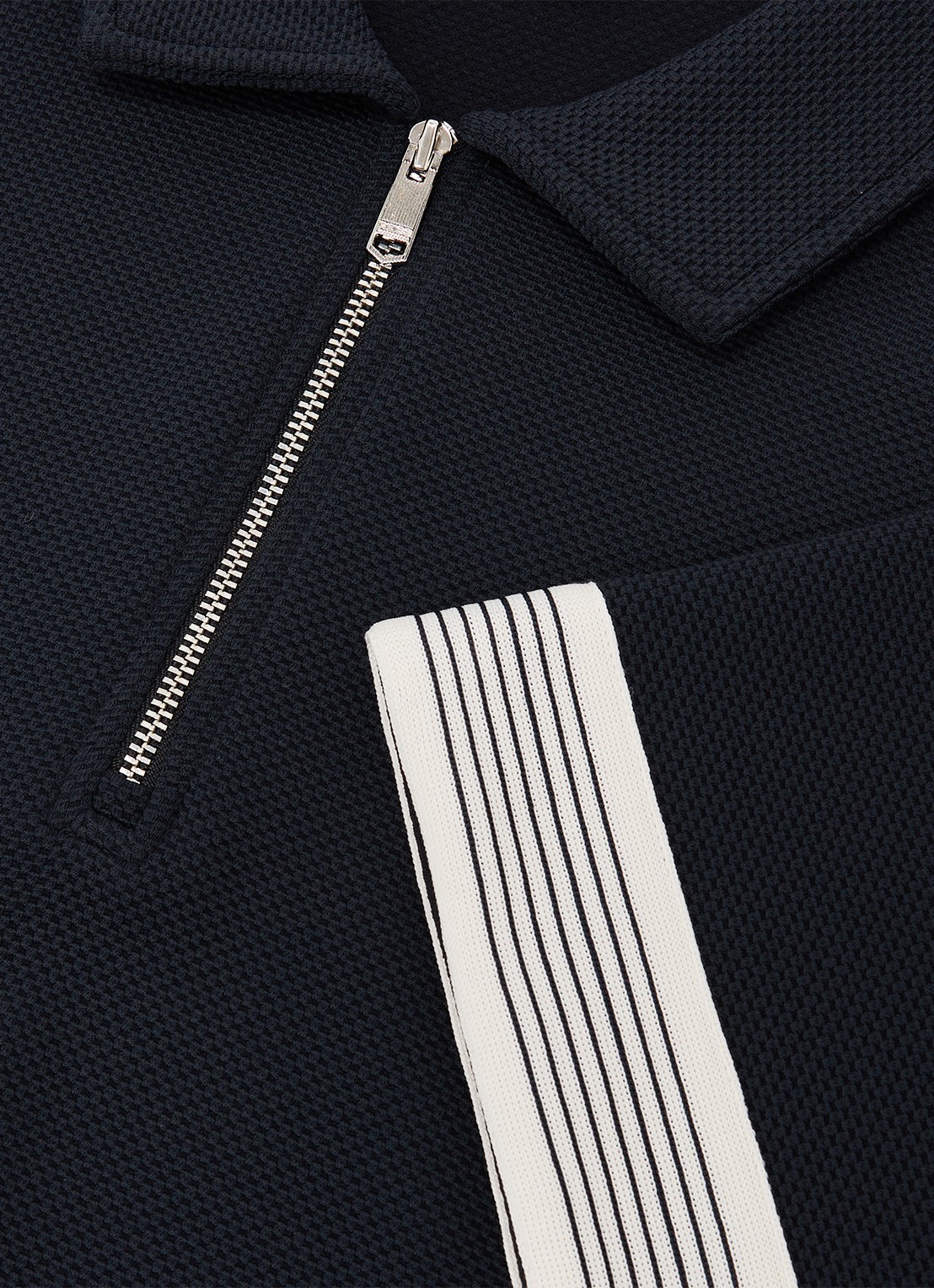 Reiss Bruno polo met halve rits - detail 6 donkerblauw