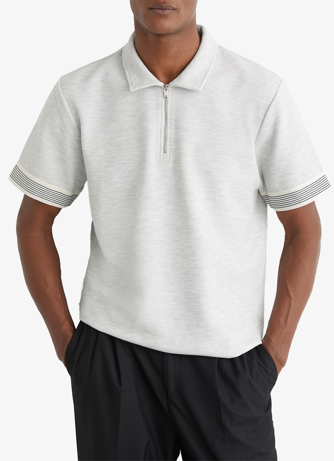 Reiss Bruno regular fit polo met halve rits - detail 4 lichtgrijs