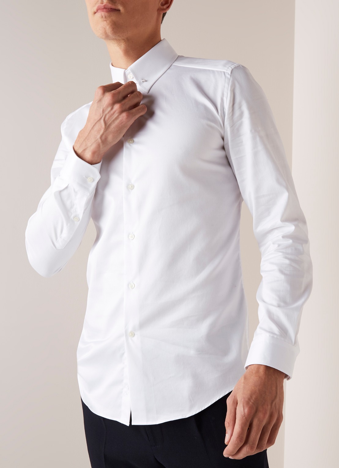 Reiss Caldwell slim fit overhemd met kentkraag en speld - detail wit