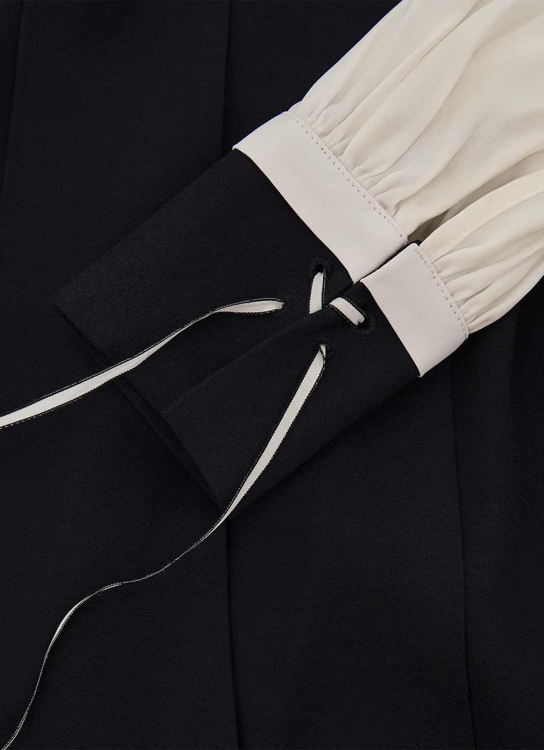 Reiss Cam mini tuniekjurk met sjaalkraag  - detail 4 donkerblauw