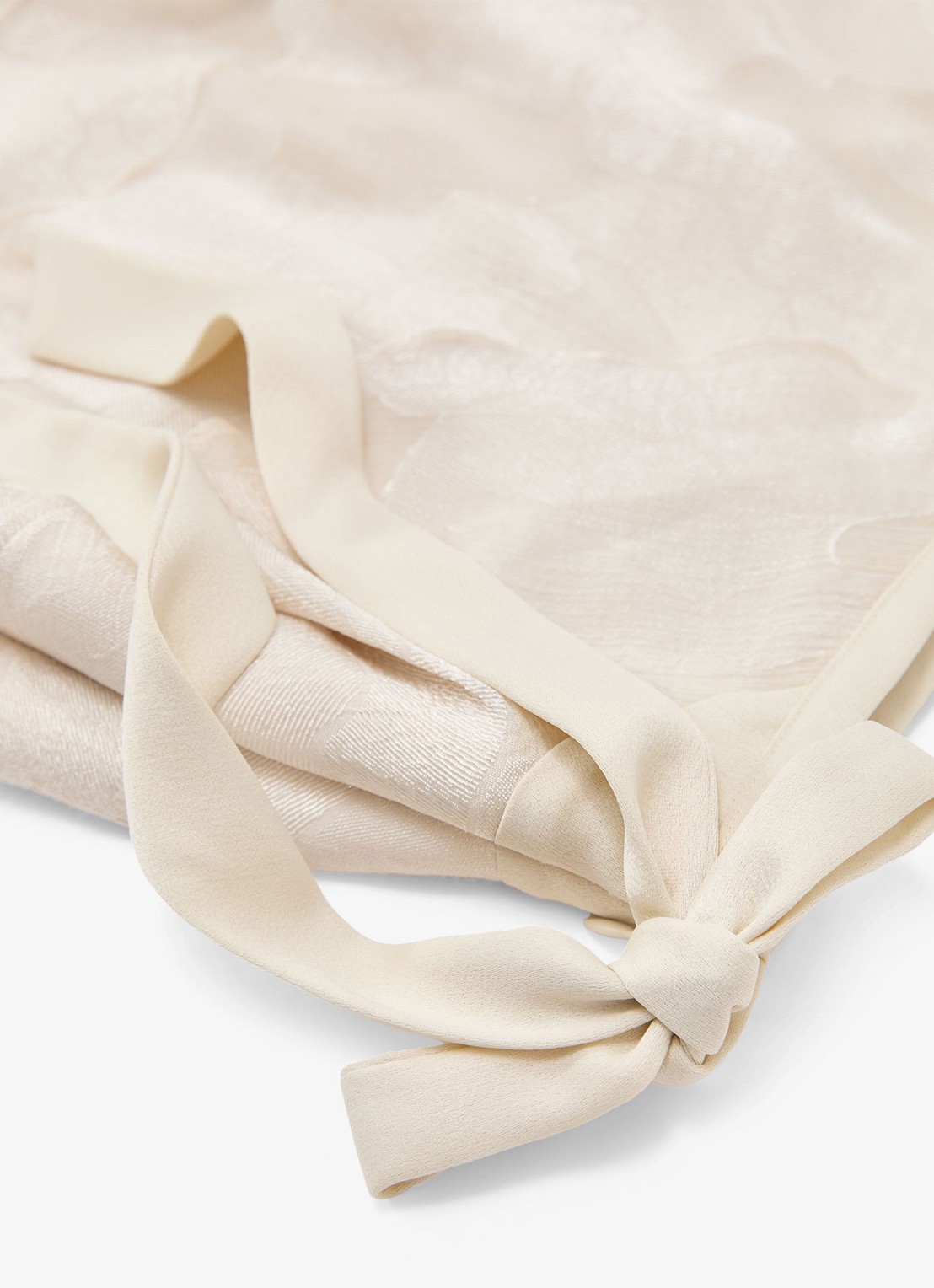 Reiss Cameron minirok met ruches - detail 6 creme