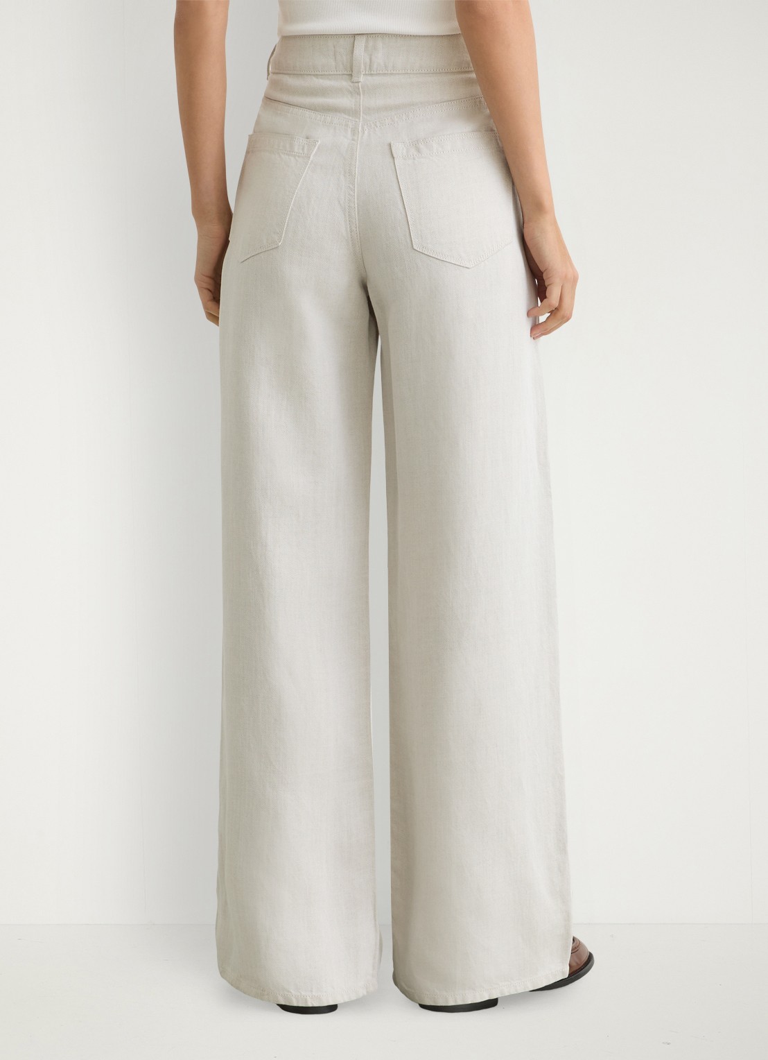 Reiss Carmen high waist wide fit broek in linnenblend - achterkant creme