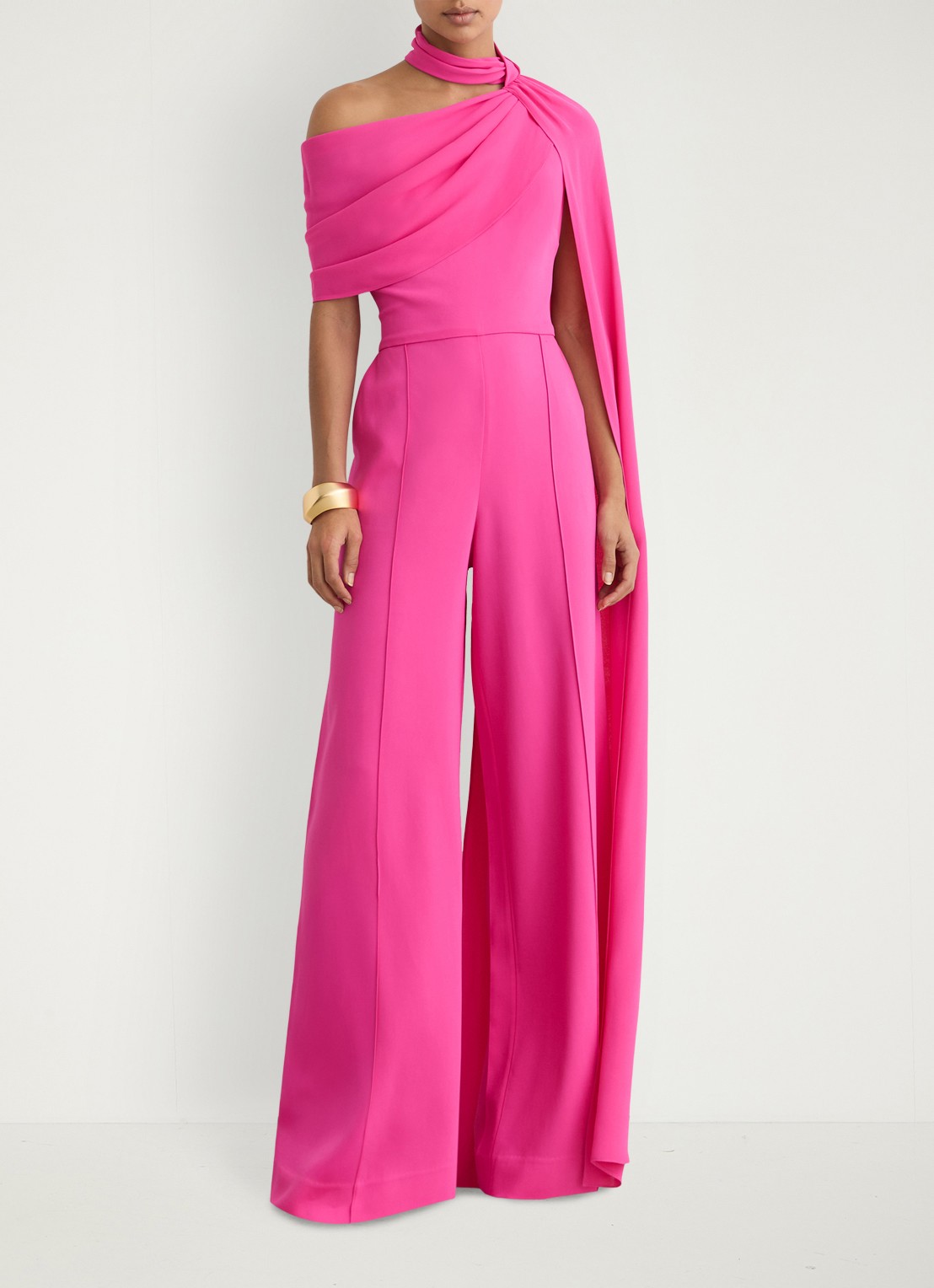 Reiss Carrie one shoulder wide fit jumpsuit met cape - voorkant 2 donkerroze