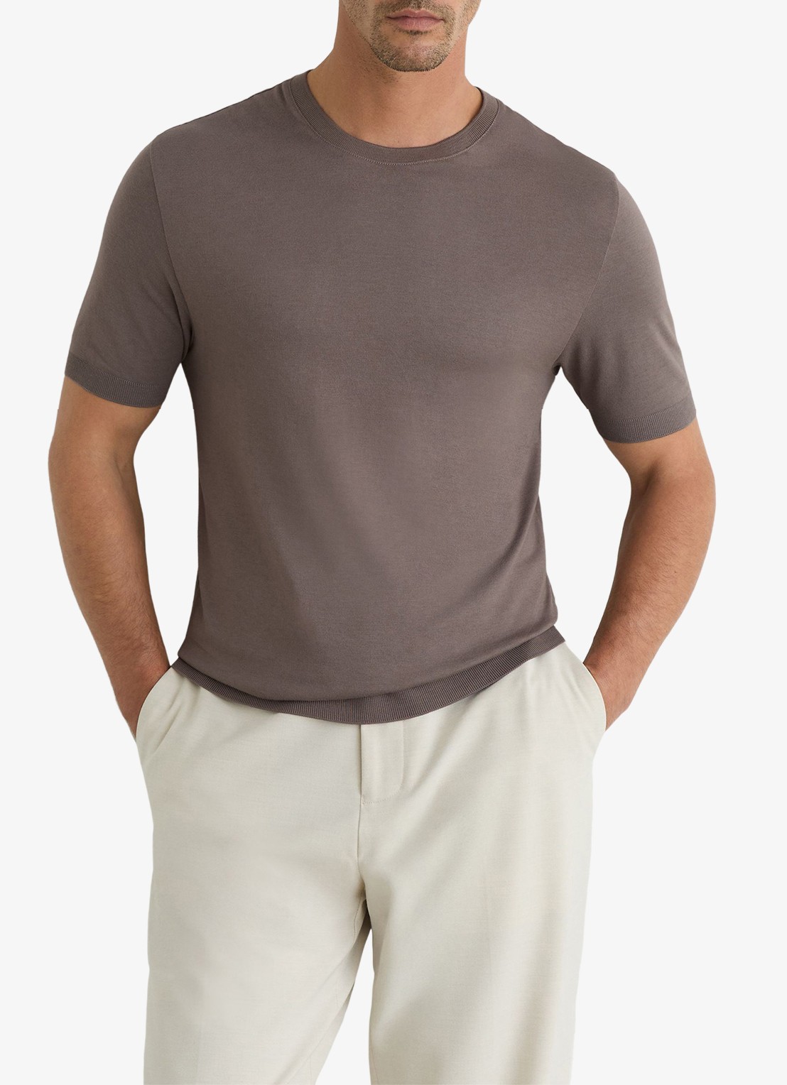 Reiss Chad modern fit T-shirt met ronde hals - detail 2 mouse brown / bruin