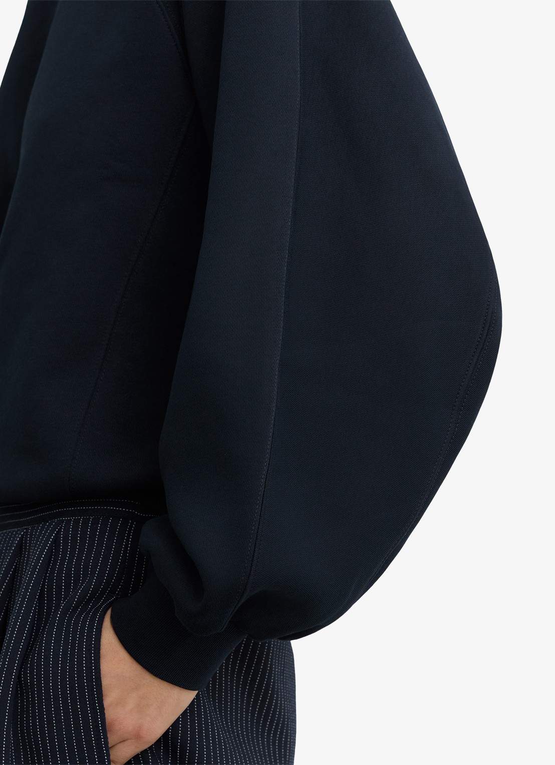Reiss Charlie sweater met ronde hals - detail 2 donkerblauw