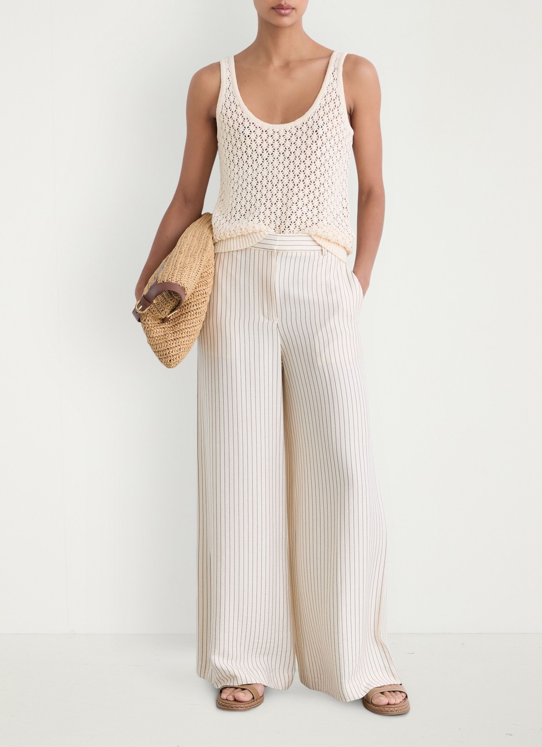 Reiss Colette grofgebreide top van linnen - voorkant 5 creme