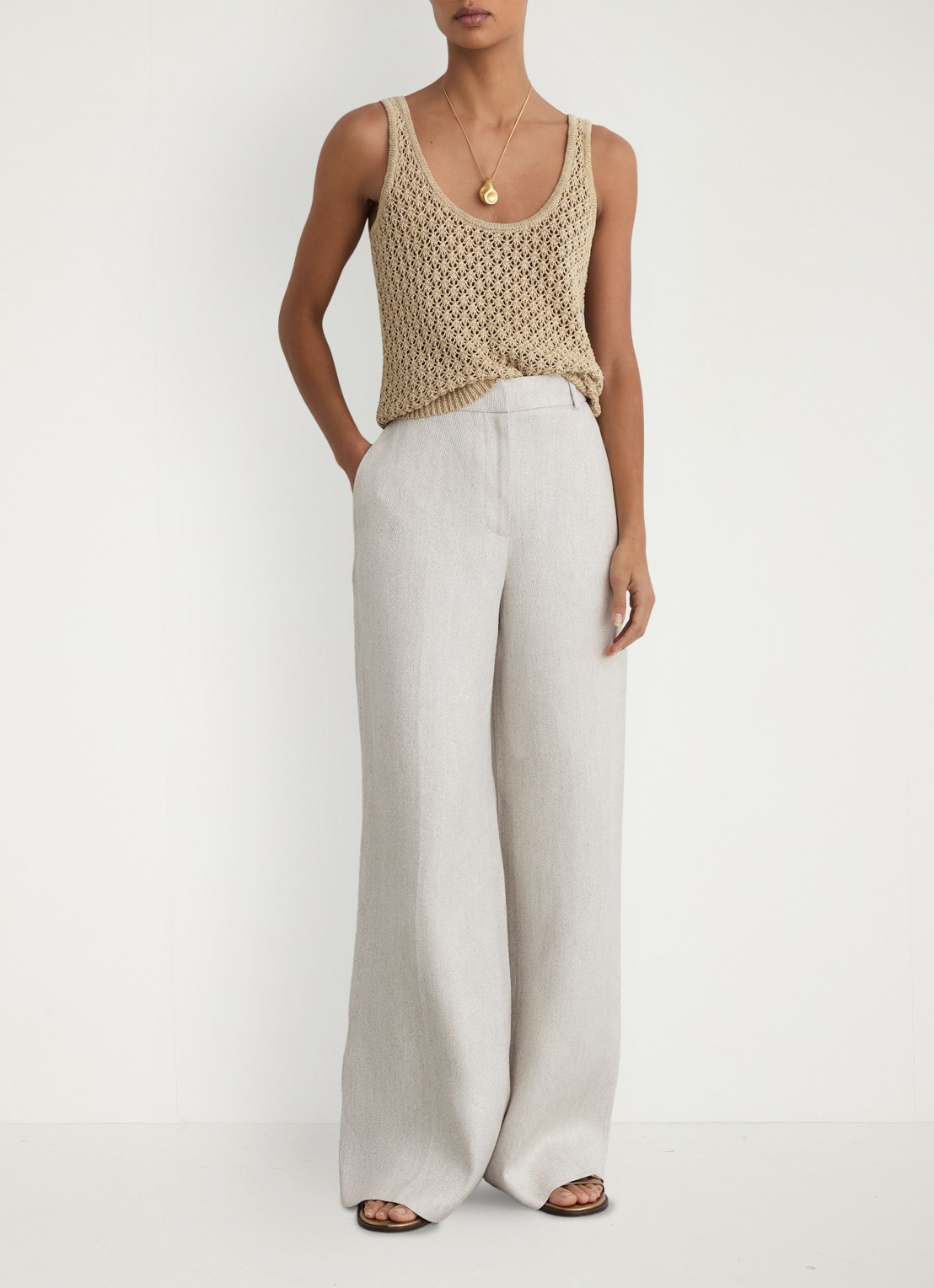 Reiss Colette grofgebreide top van linnen - voorkant 2 khaki