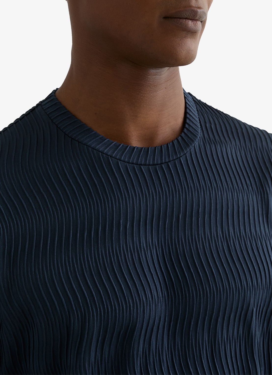Reiss Cox T-shirt met structuur - detail 2 airforce blue / blauw
