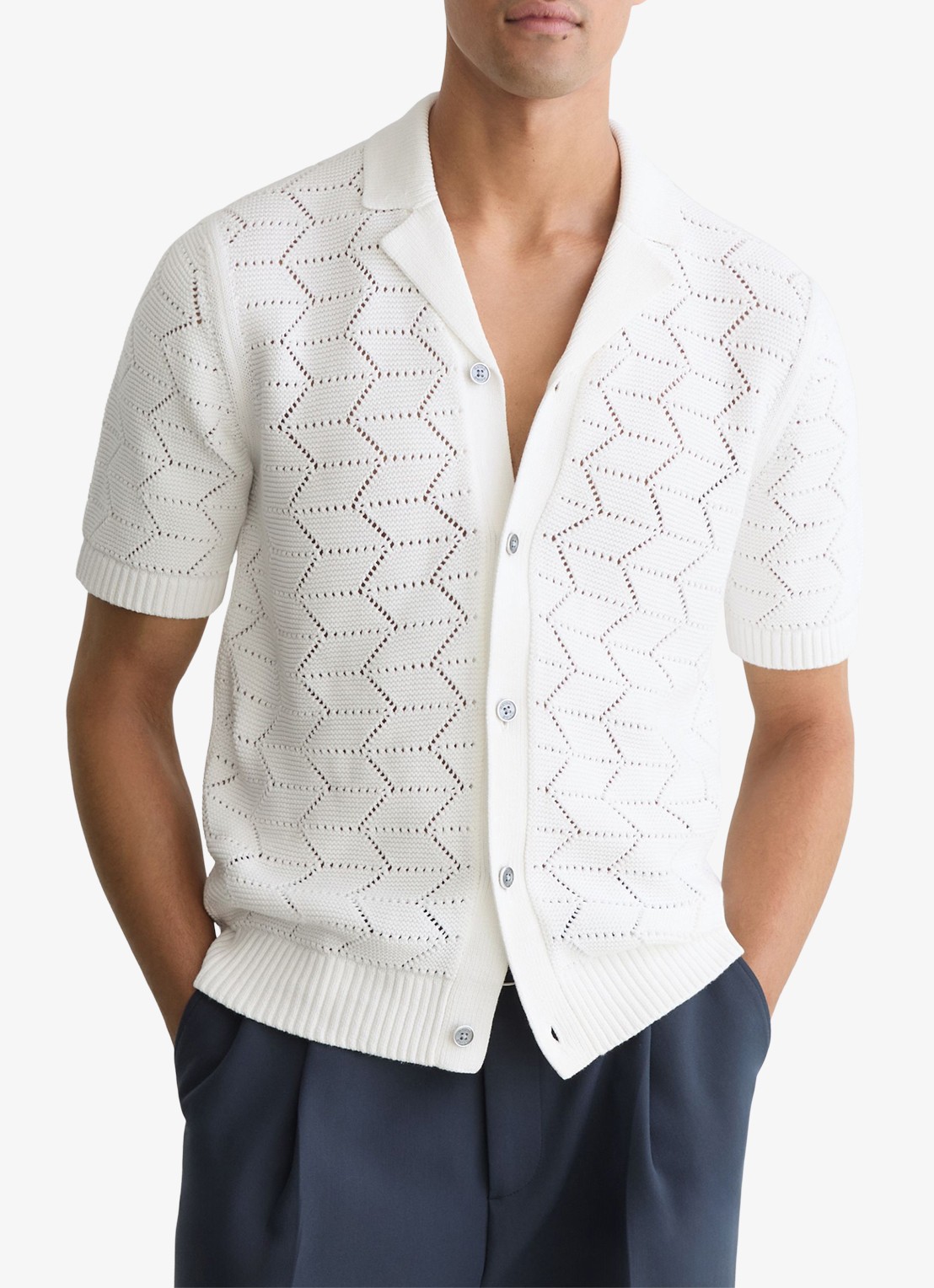 Reiss Dalkeith fijngebreide trui met polokraag - detail 4 white / wit