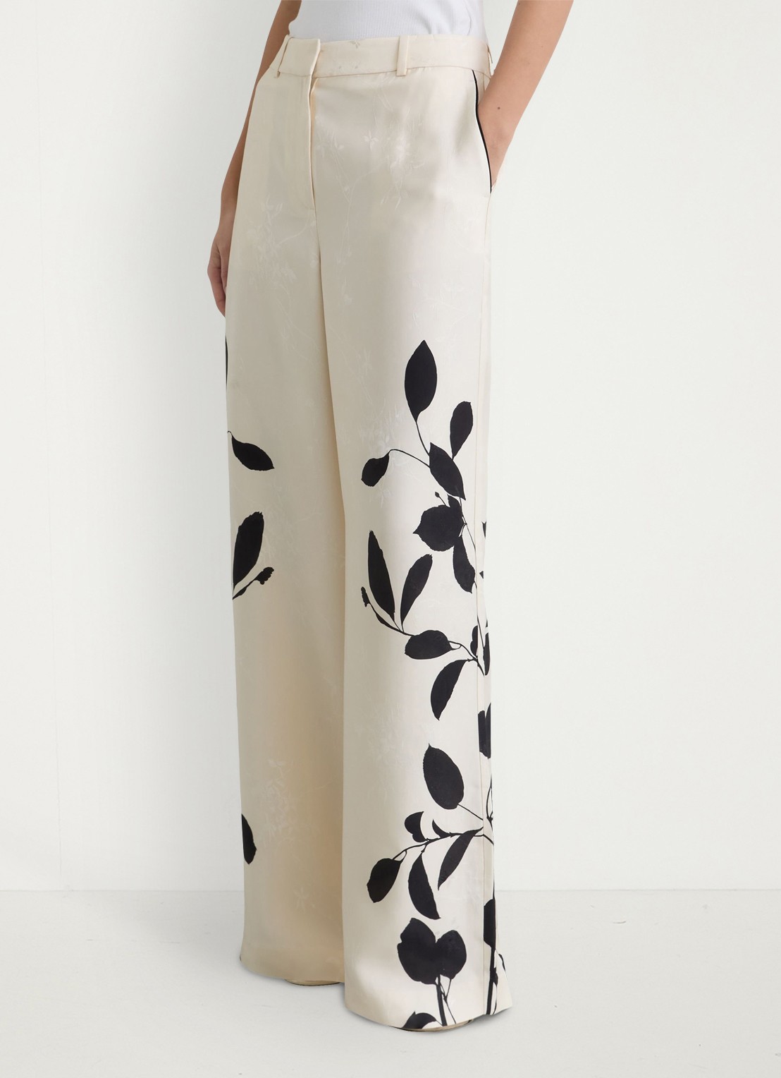 Reiss Delilah high waist wide fit pantalon met bloemenprint - voorkant 3 ivoor