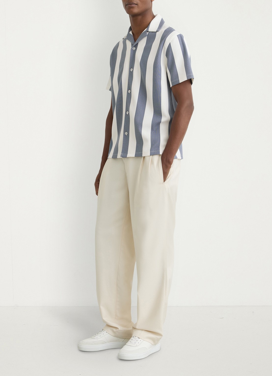 Reiss Dexter overhemd met streepprint  - voorkant 6 blauw