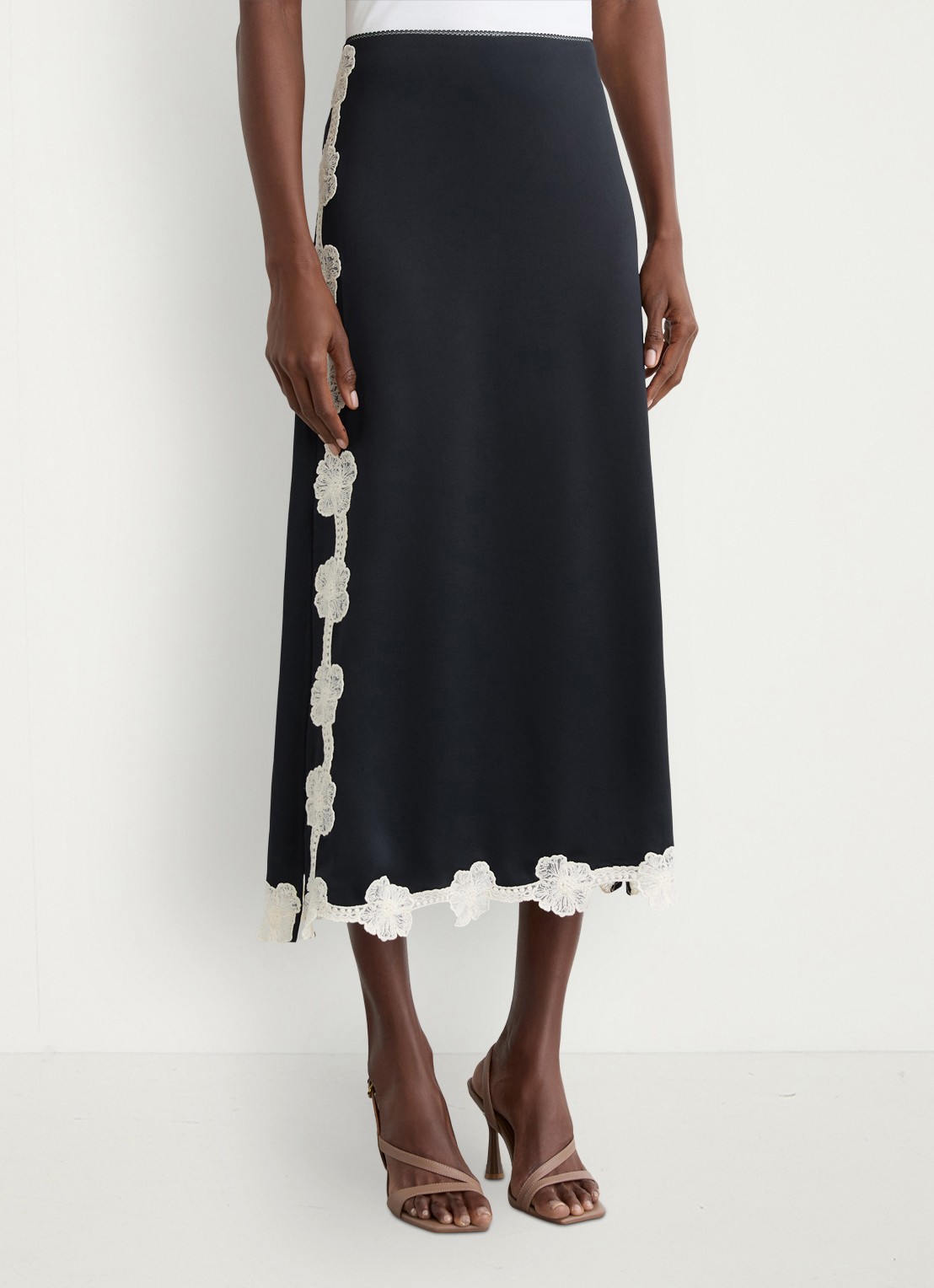 Reiss Doa midi rok van satijn met details van kant - detail 4 donkerblauw