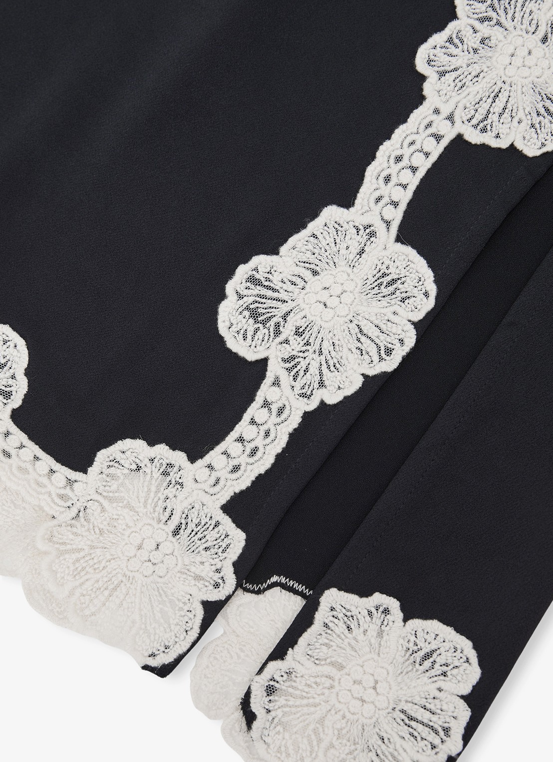 Reiss Doa midi rok van satijn met details van kant - detail 7 donkerblauw