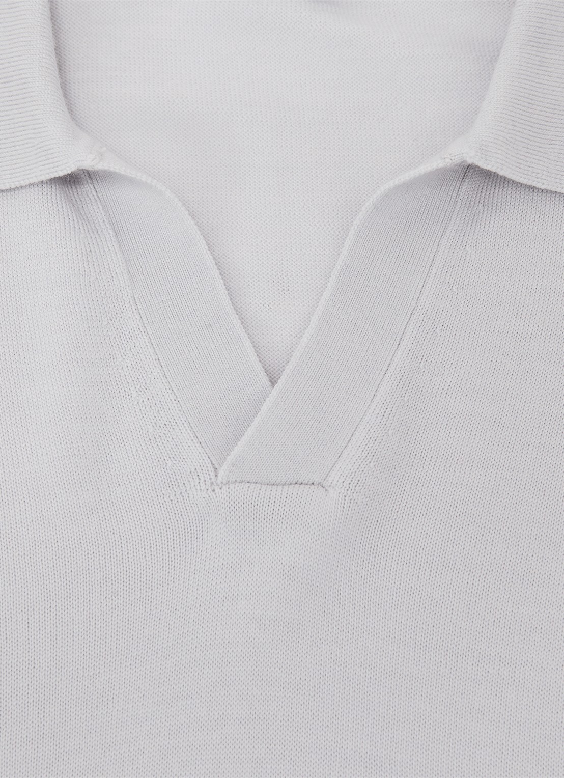 Reiss Duchie regular fit polo van merino wol - detail 4 lichtblauw