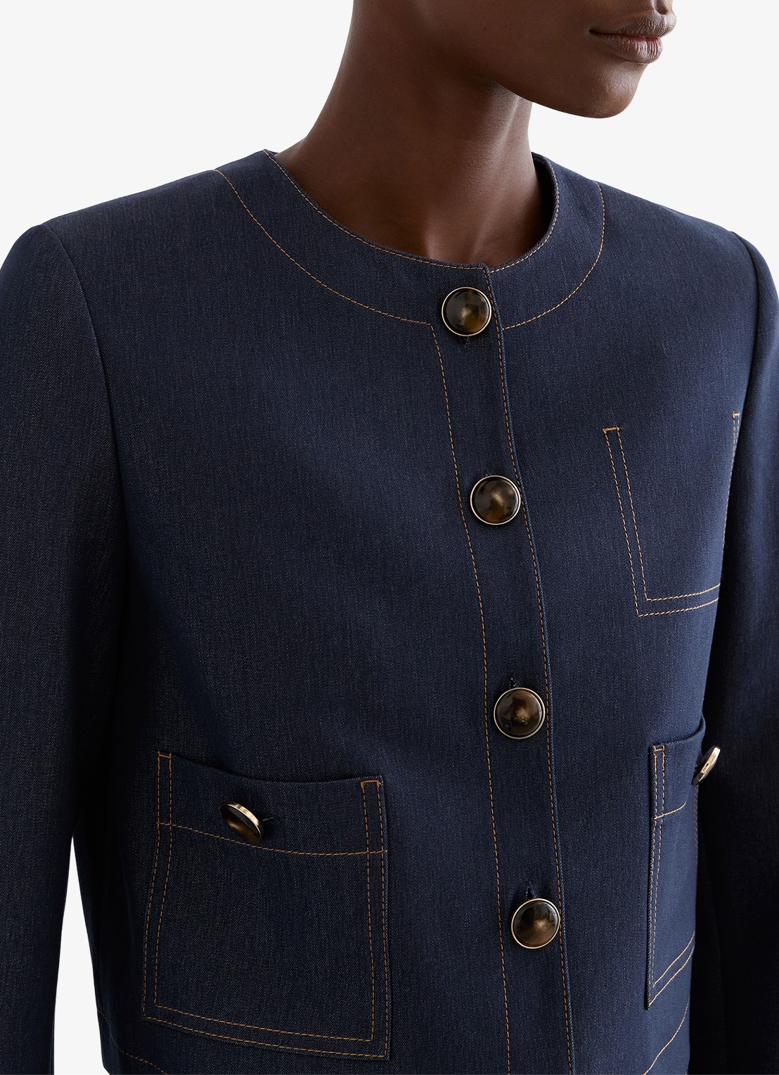 Reiss Edie cropped jack met opgestikte zakken - detail 2 donkerblauw