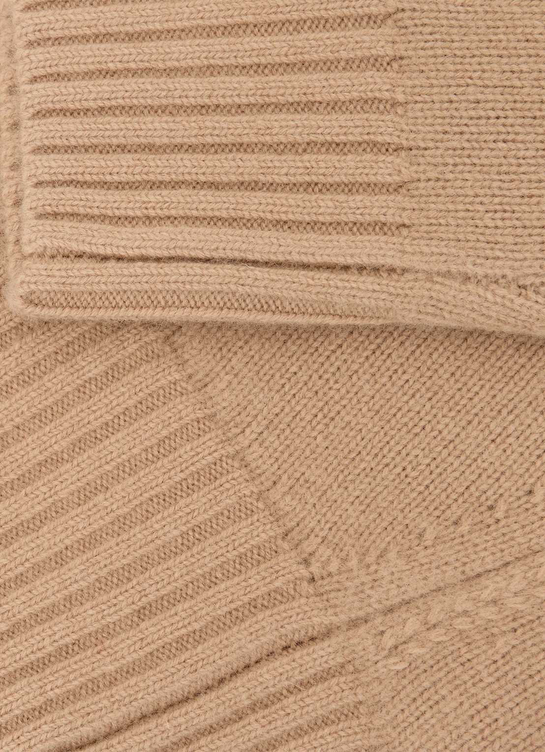 Reiss Ella fijngebreide trui in wolblend - detail 3 camel