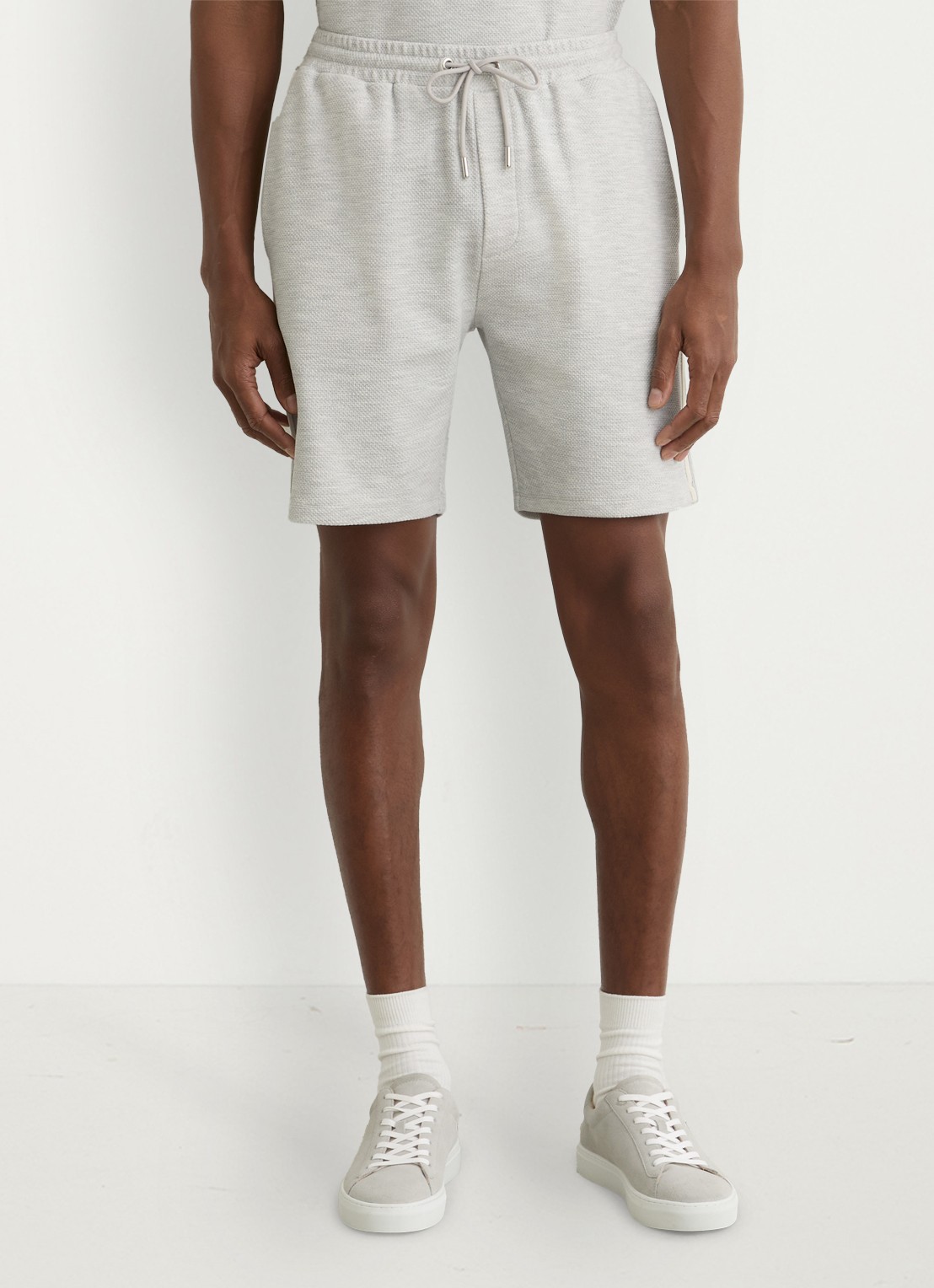 Reiss Emilio regular fit korte joggingbroek met steekzakken - detail 4 lichtgrijs