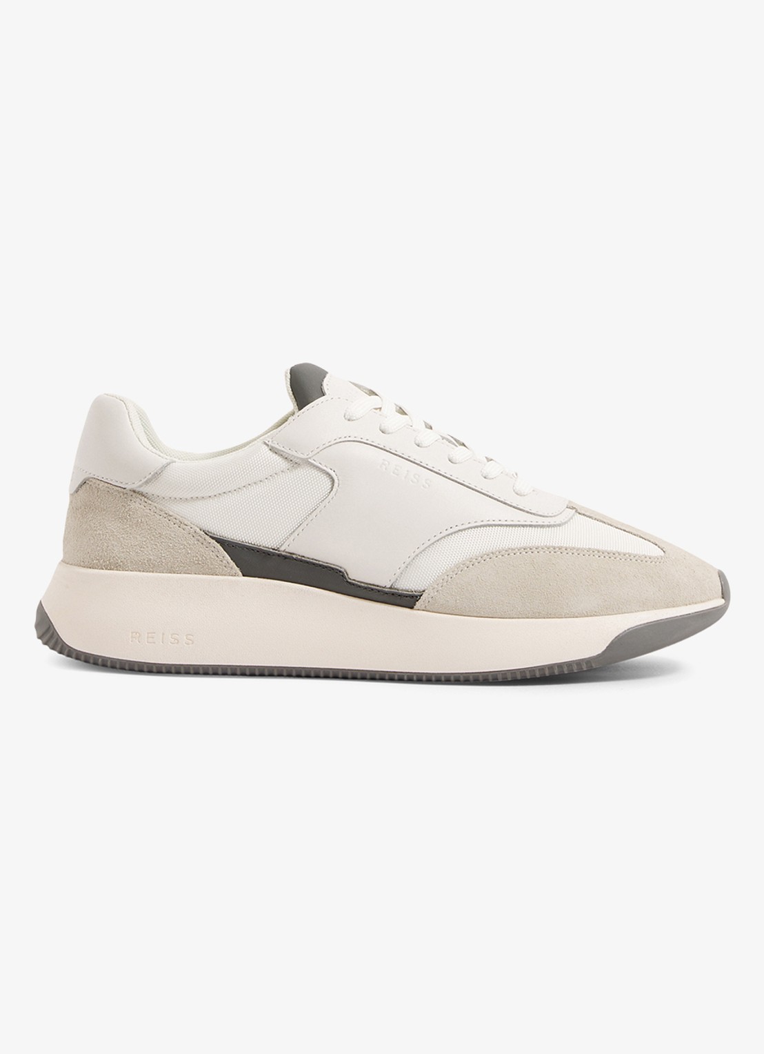 Reiss Emmett sneaker van mesh met suède en leren details - achterkant gebroken wit
