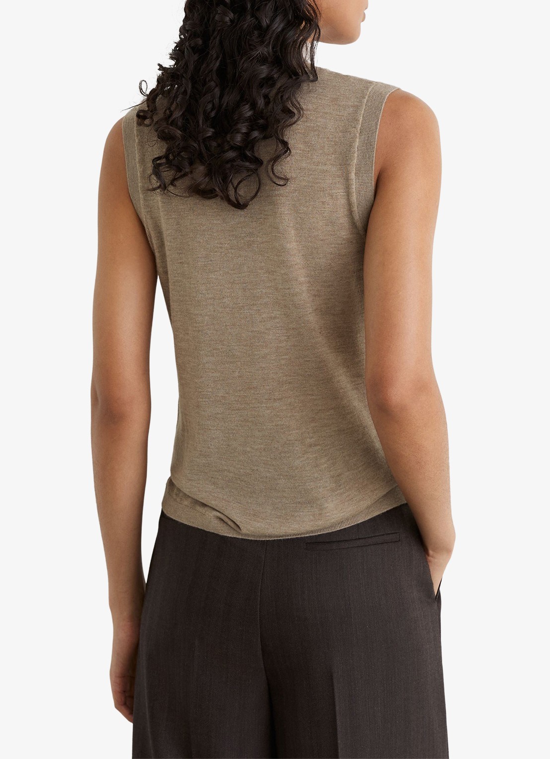 Reiss Evelyn mouwloze top in merino wolblend - achterkant 6 beige
