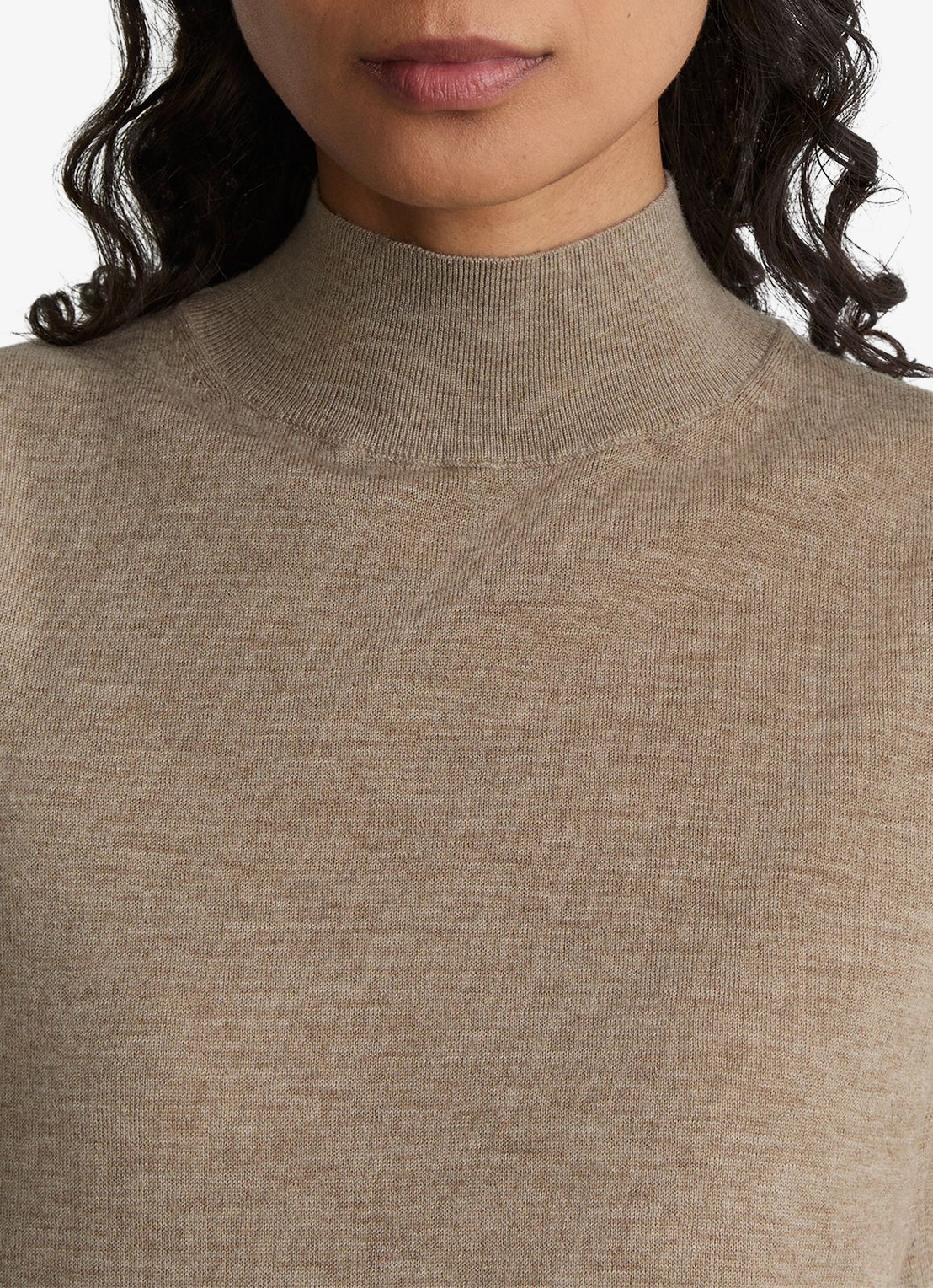 Reiss Evelyn mouwloze top in merino wolblend - detail 4 beige