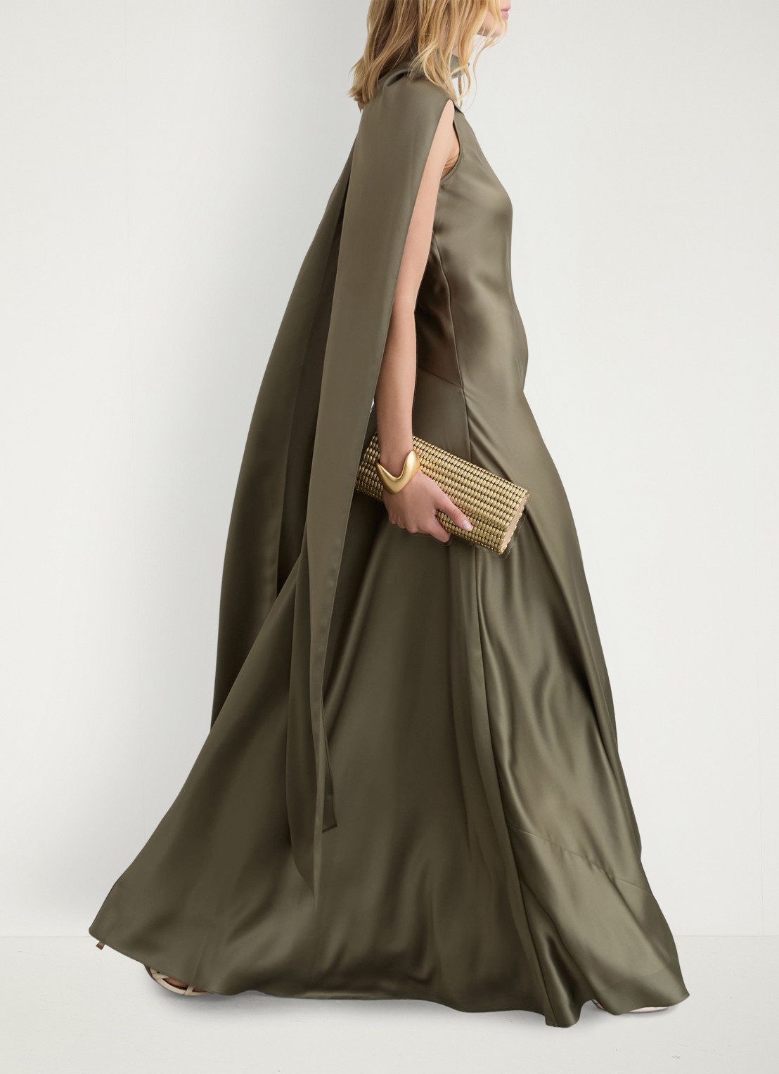 Reiss Fae maxi jurk van satijn met sjaalkraag - detail 4 khaki