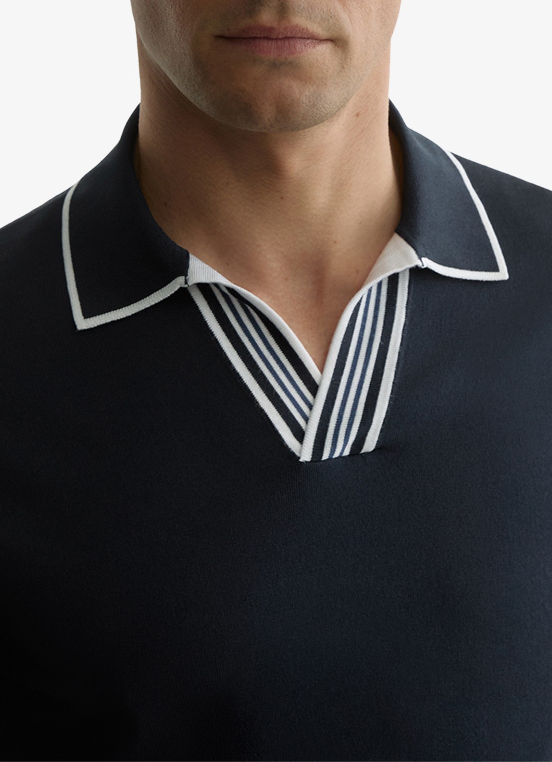 Reiss Fijngebreide trui met polokraag - detail 2 navy / blauw