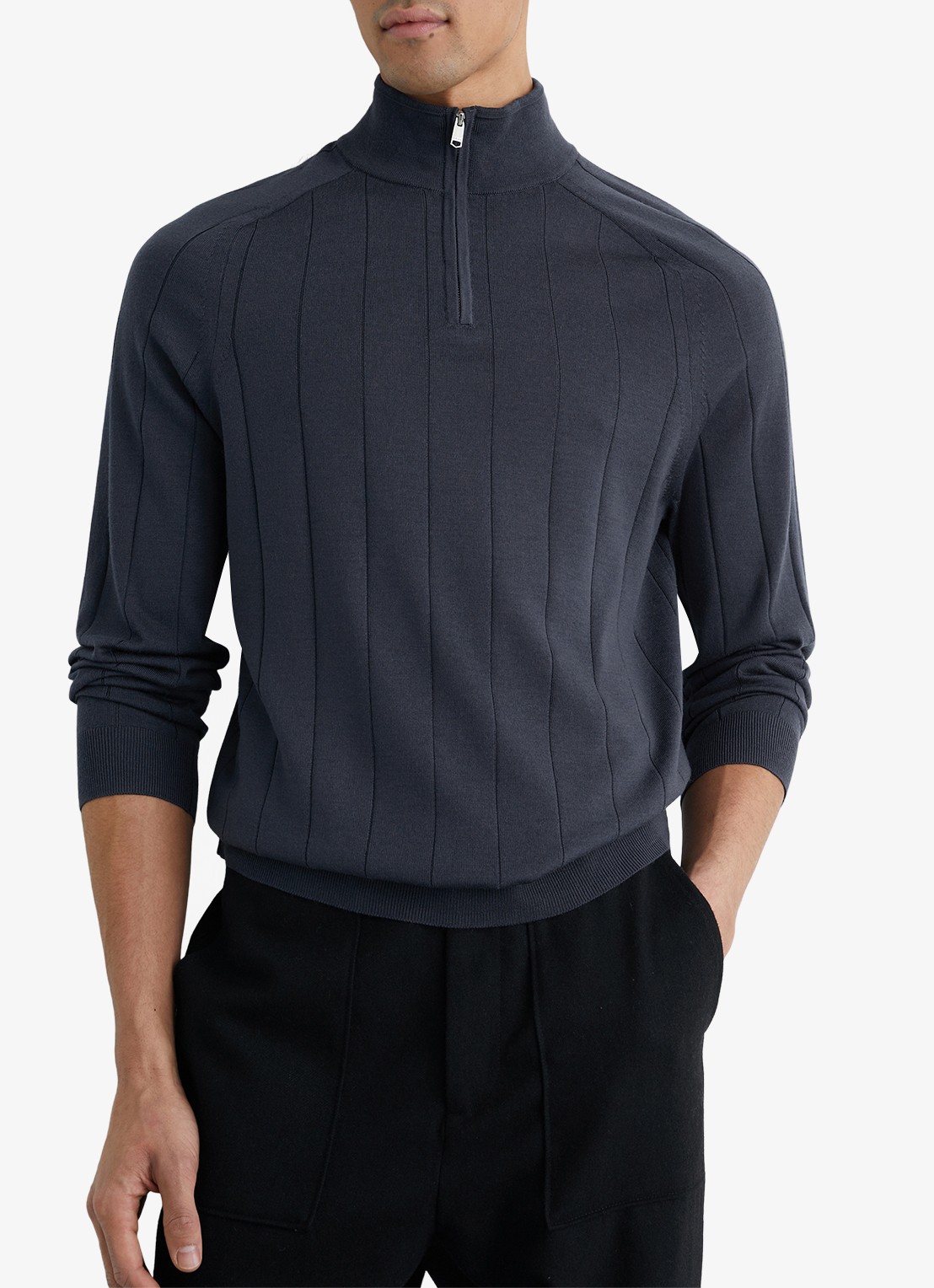 Reiss Findlay trui van merino wol met halve rits  - detail donkerblauw