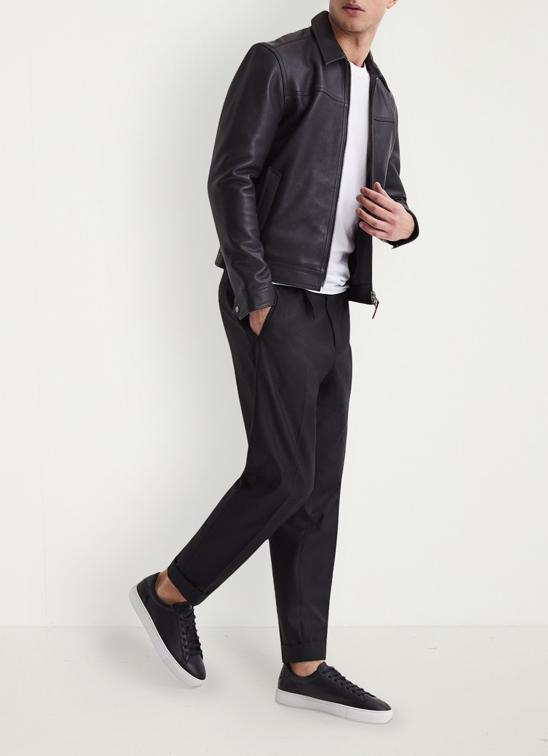 Reiss Finley sneakers met logo - voorkant 2 zwart