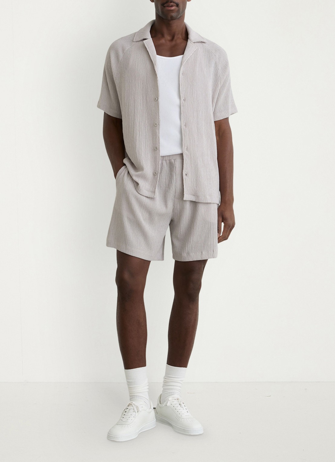 Reiss Flint straight fit korte broek met structuur - voorkant 3 grijs