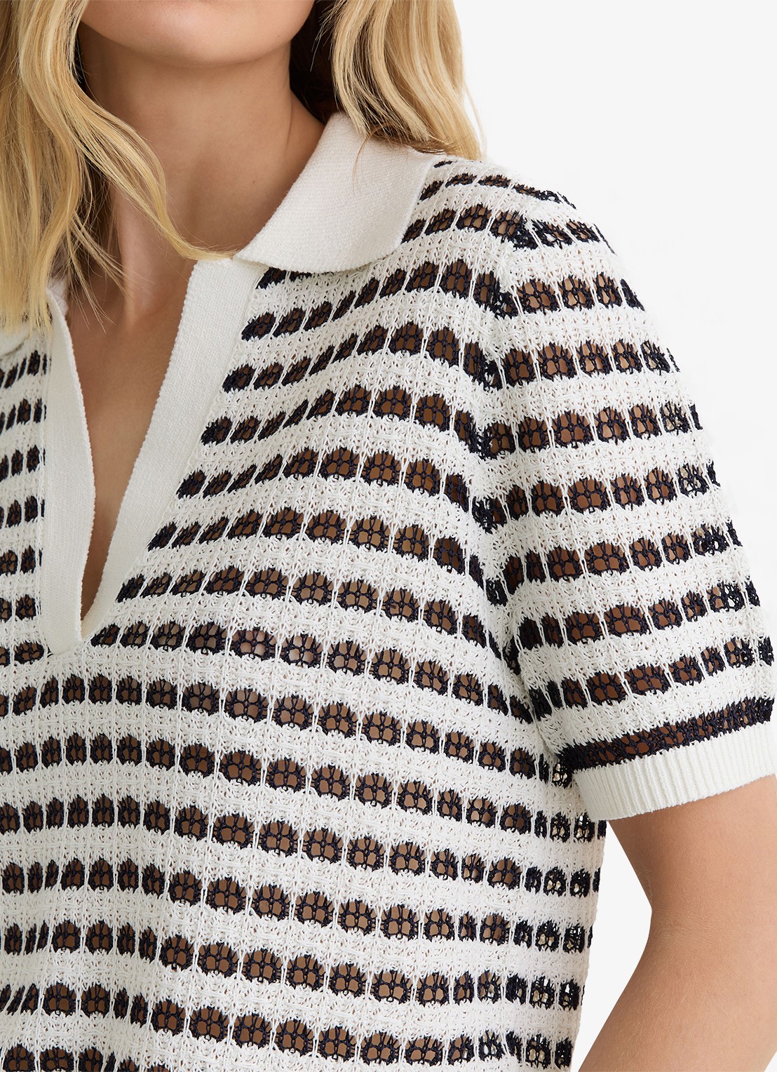 Reiss Gemma tuniek met opengewerkt dessin - detail 3 gebroken wit