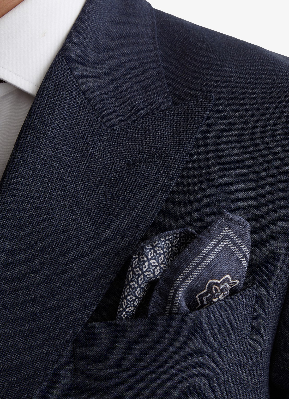 Reiss Gian pochet van zijde met grafische print - detail 6 donkerblauw