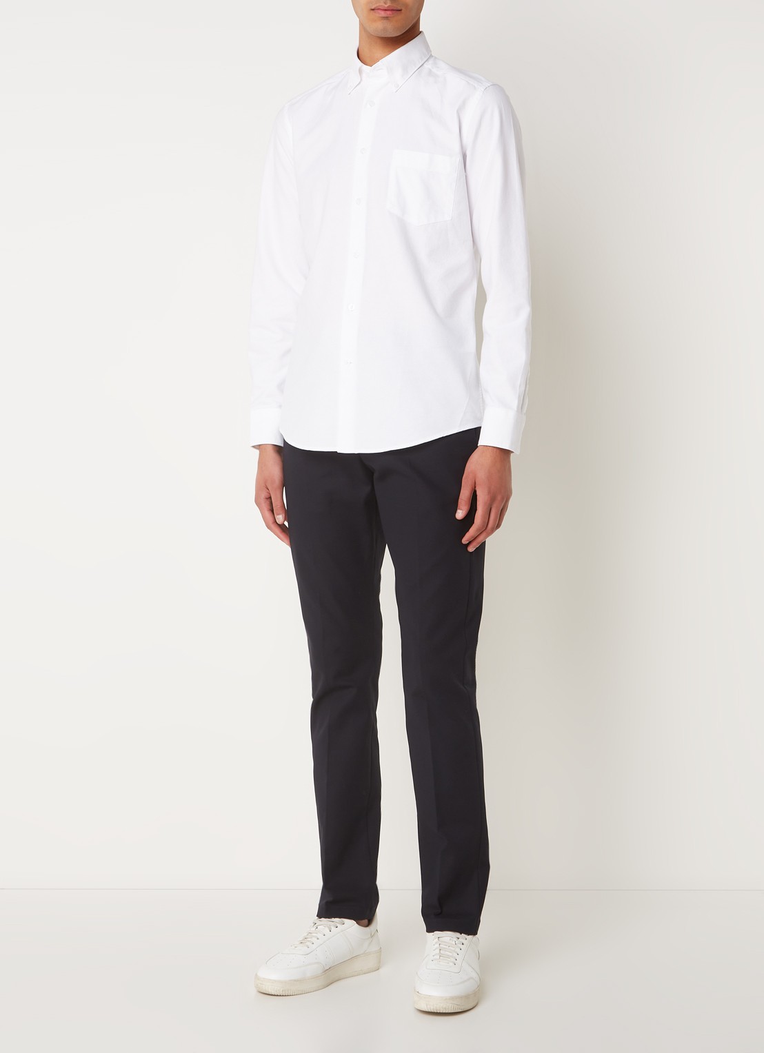 Reiss Greenwich slim fit overhemd met borstzak - voorkant 2 wit