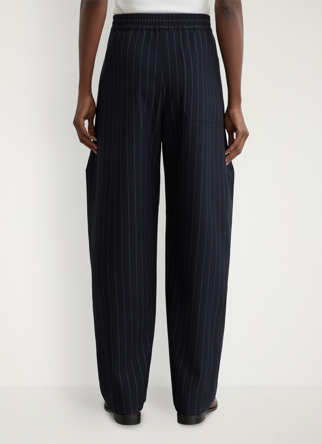 Reiss High waist tapered fit pantalon met krijtstreep - achterkant 3 donkerblauw