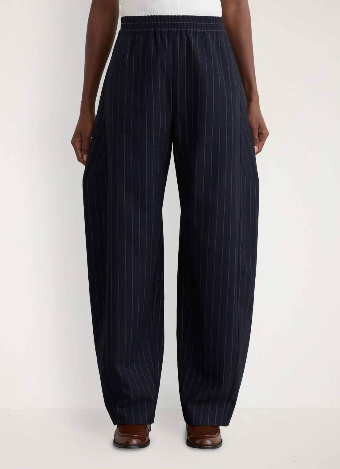 Reiss High waist tapered fit pantalon met krijtstreep - detail 4 donkerblauw