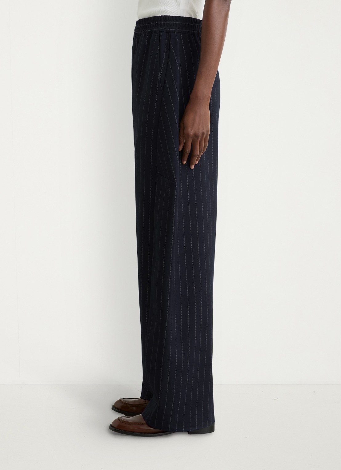 Reiss High waist tapered fit pantalon met krijtstreep - detail 6 donkerblauw