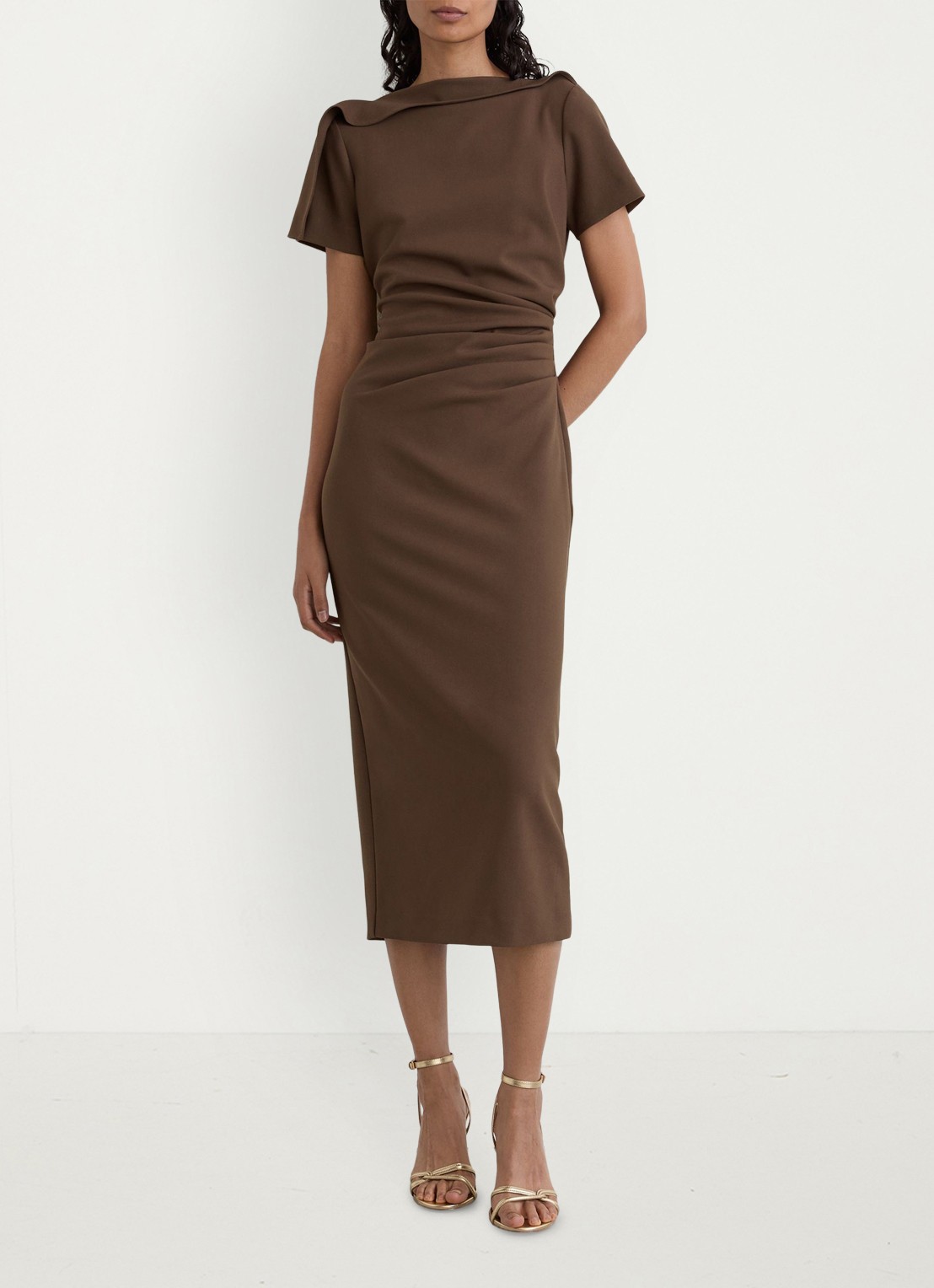 Reiss Hilary midi jurk met geplooid detail - voorkant 6 bruin