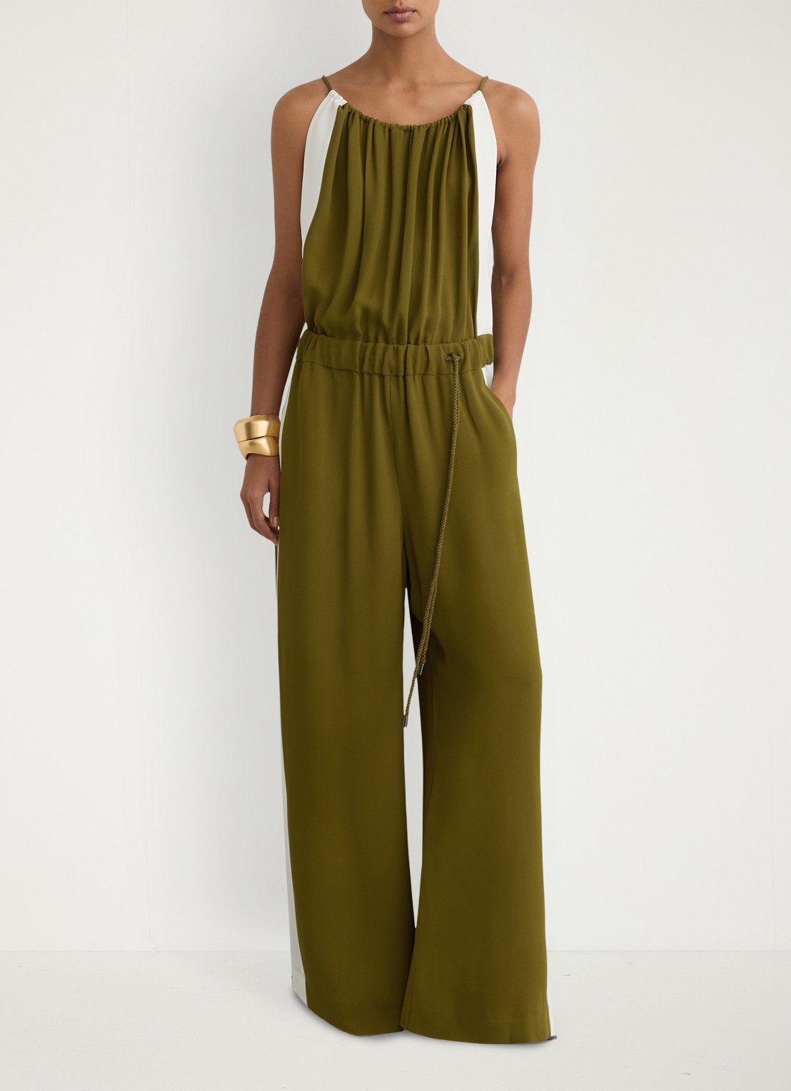 Reiss Inez wide fit jumpsuit met trekkoord - detail groen