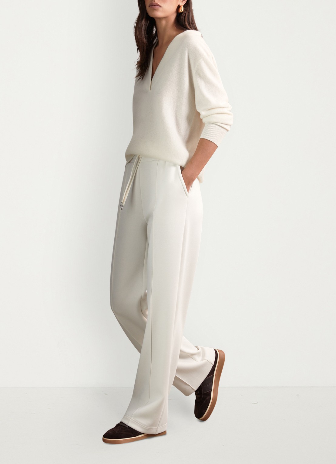 Reiss Jemma high waist straight fit joggingbroek met steekzakken - voorkant 2 wit