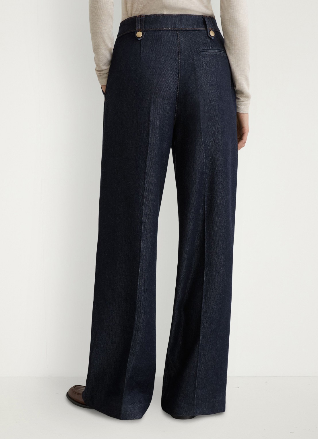Reiss Kaia mid waist wide fit pantalon met steekzakken - achterkant 7 indigo