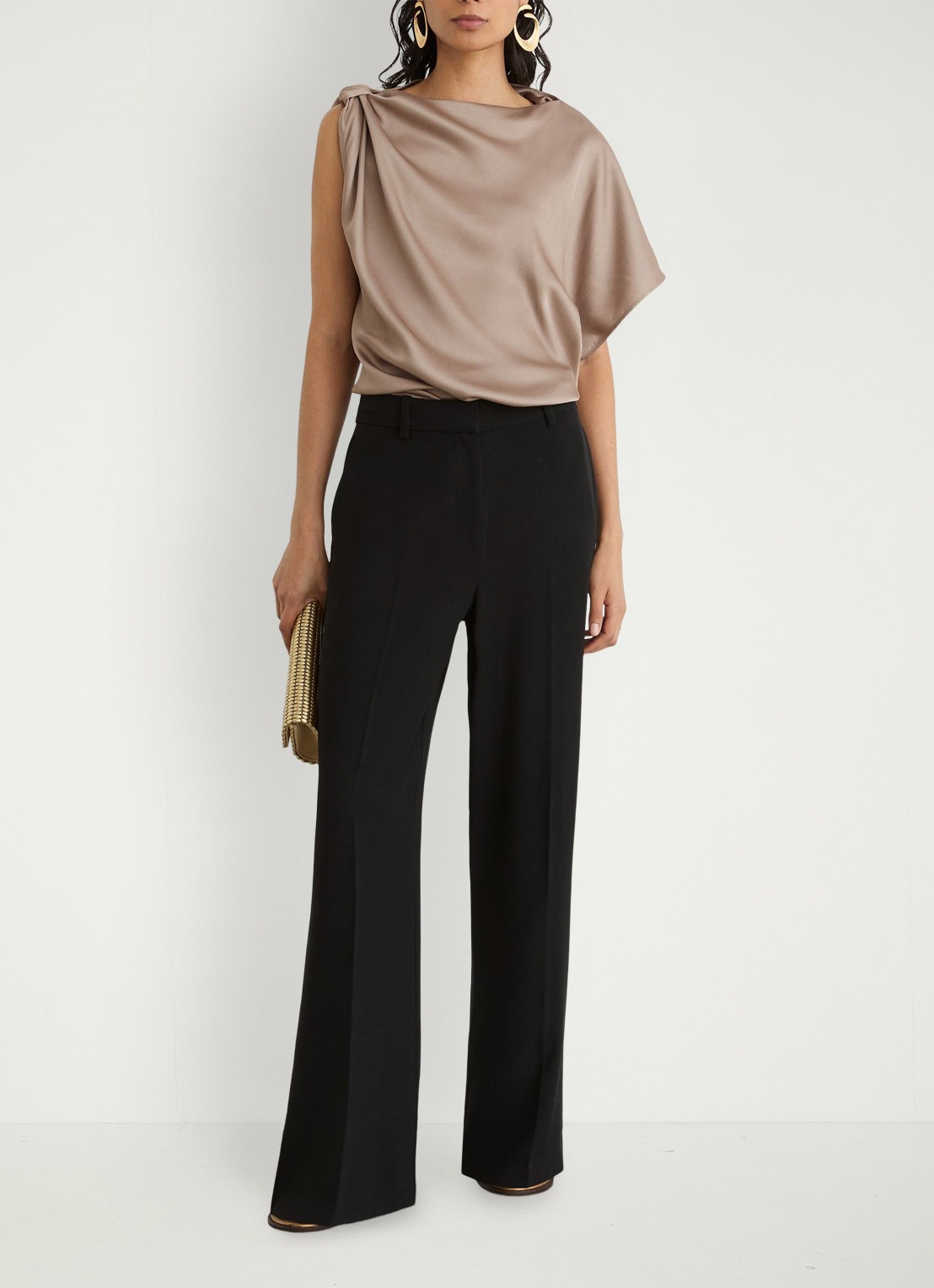 Reiss KEZIA Satin Draped One-Shoulder Top - voorkant 3 beige