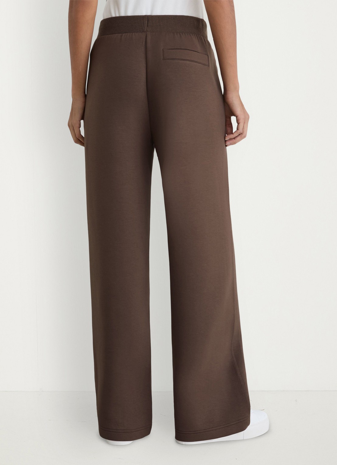 Reiss Laney wide fit joggingsbroek met steekzakken - achterkant donkerbruin