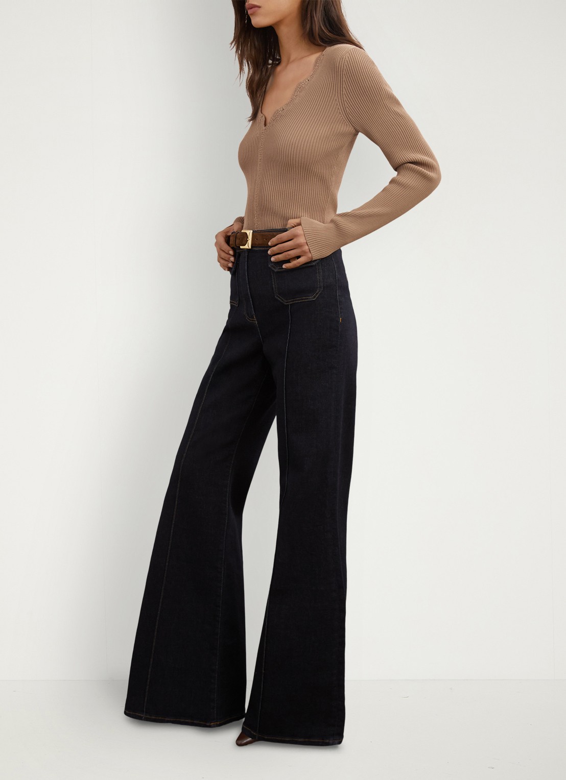 Reiss Lara ribgebreide trui met crochet detail - voorkant 3 camel