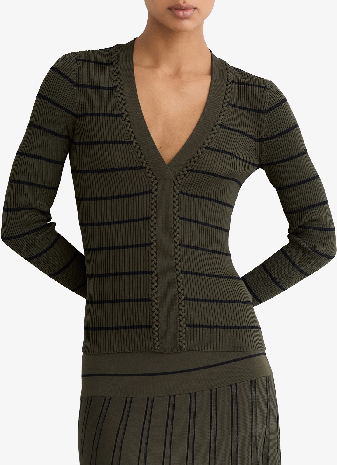 Reiss Lauralee ribgebreid trui met streepprint  - detail khaki