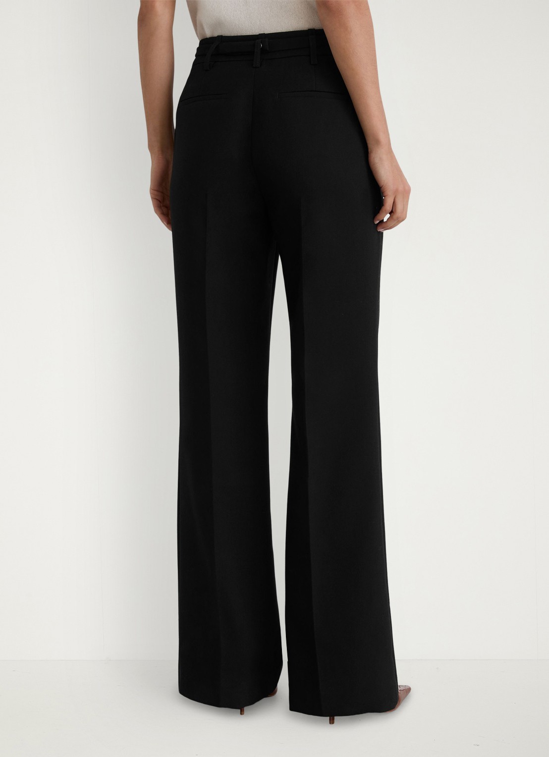 Reiss Leona high waist flared fit pantalon - achterkant 4 black / zwart