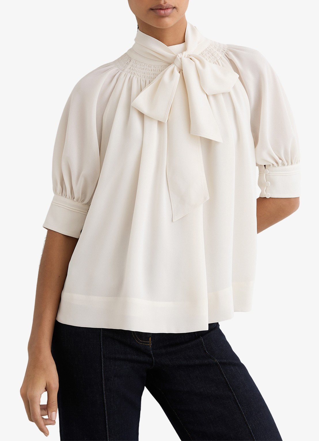 Reiss Lerina blouse met sjaalkraag - detail 4 wit