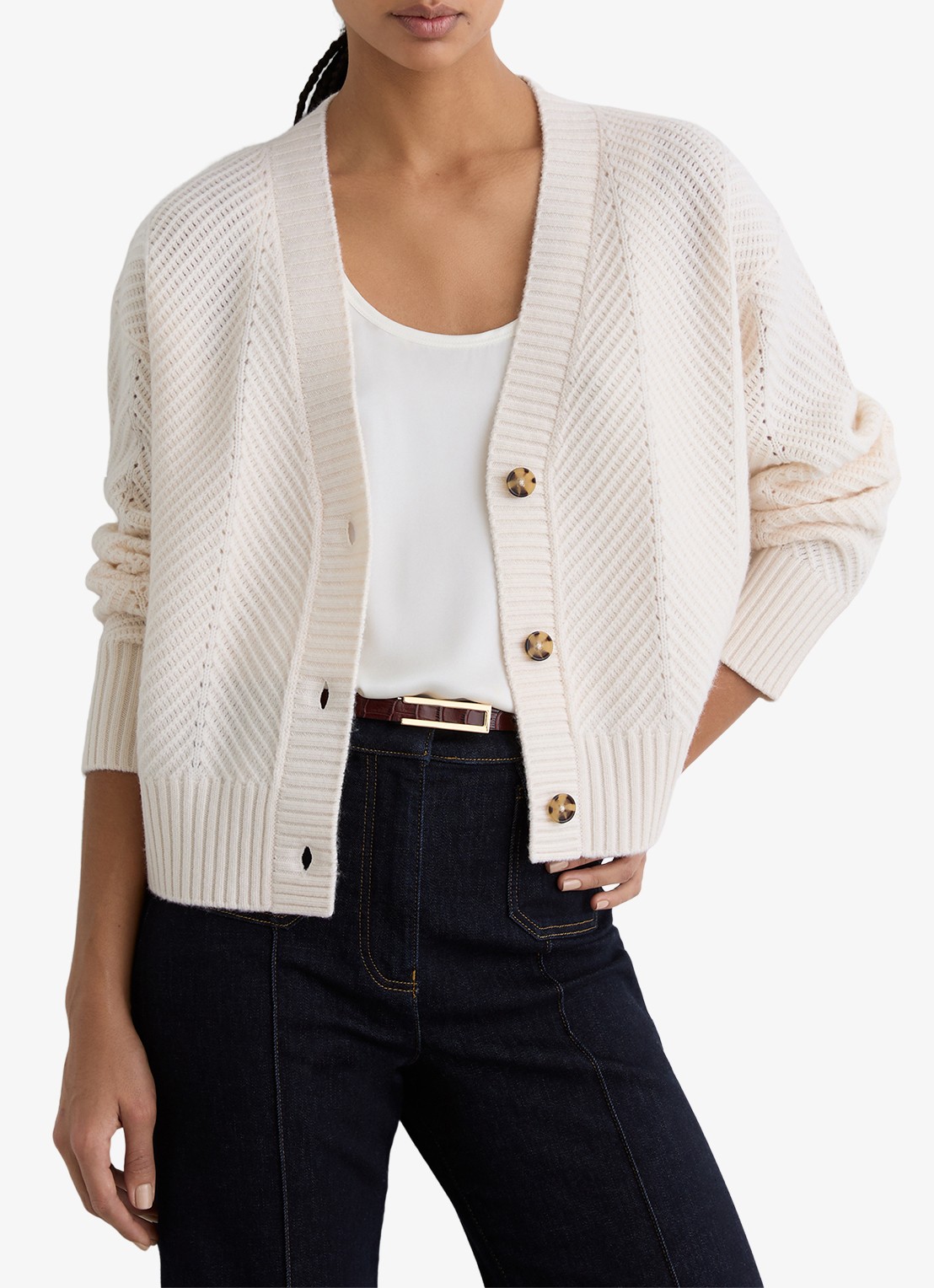 Reiss Lottie grofgebreid vest in kasjmierblend met structuur - detail 4 beige