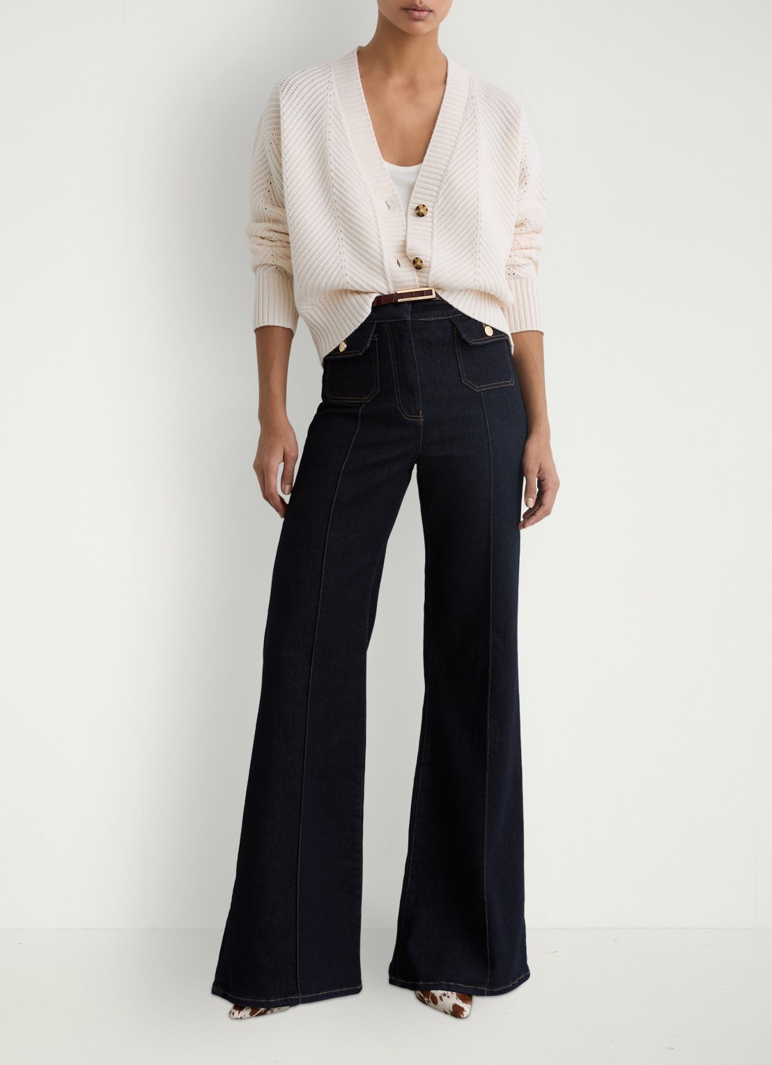 Reiss Lottie grofgebreid vest in kasjmierblend met structuur - voorkant 2 beige